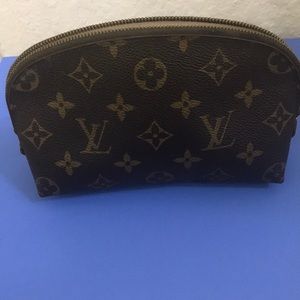 Louis Vuitton Cosmetic Pouch (pm)